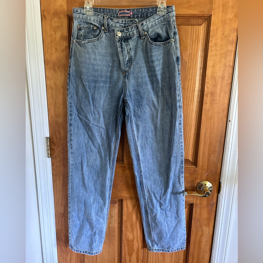 Edikted Cross-Over Jeans